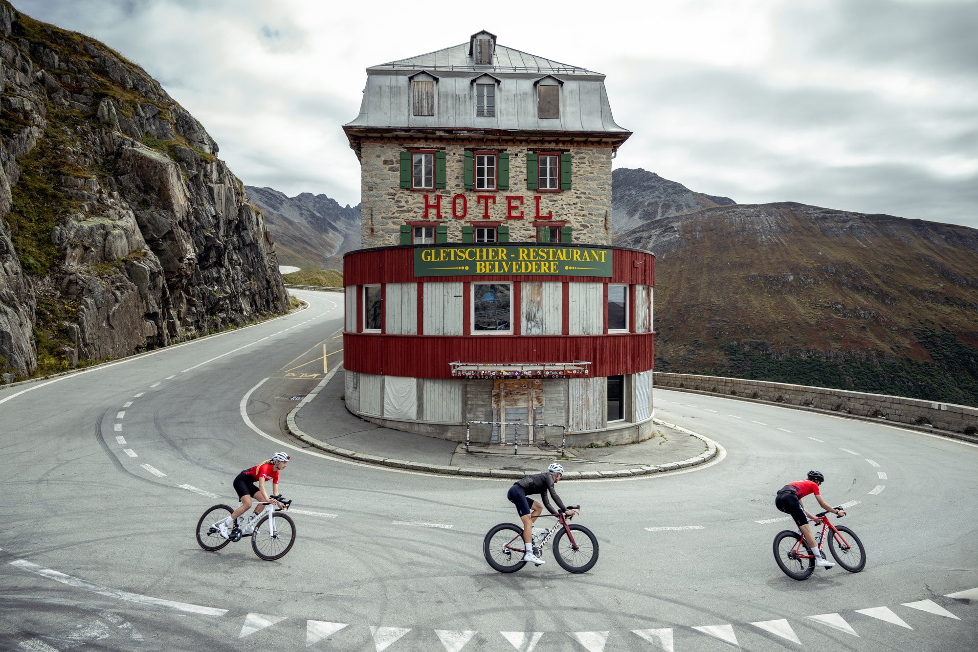 thoemus_s26_road_action_04617_av-Bearbeitet